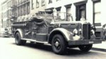 E 14 1954 Mack Hi Pressure pumper.jpg