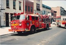 FDNY Squad 1 ALF NOTE Extra Red Lights near bumper.jpg