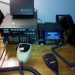 radios.jpg