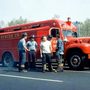 FDNY Resccue 1 B Mack 1960s.jpg