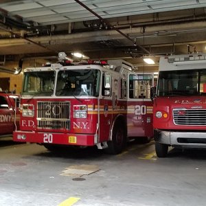 FDNY Div. 1 - L-20 & Rebreather Unit.jpg