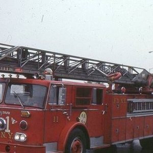 FDNY L-11 Seagrave 1970s NOTE Stang.jpg
