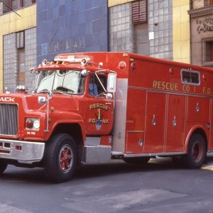 FDNY R-1 Responding from old qtrs. Mack R in 1980s.jpg