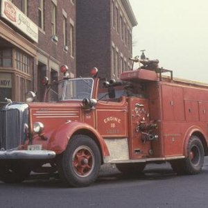 Boston Engine Squad 18 Mack c1966.jpg