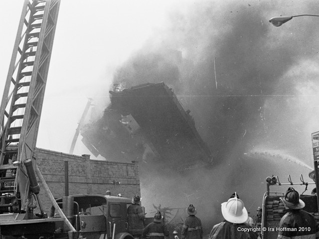 FDNY 4-4 1658 Chester St. & E. N.Y. Ave. Exp. Wall Collapse 10-2-70.jpg